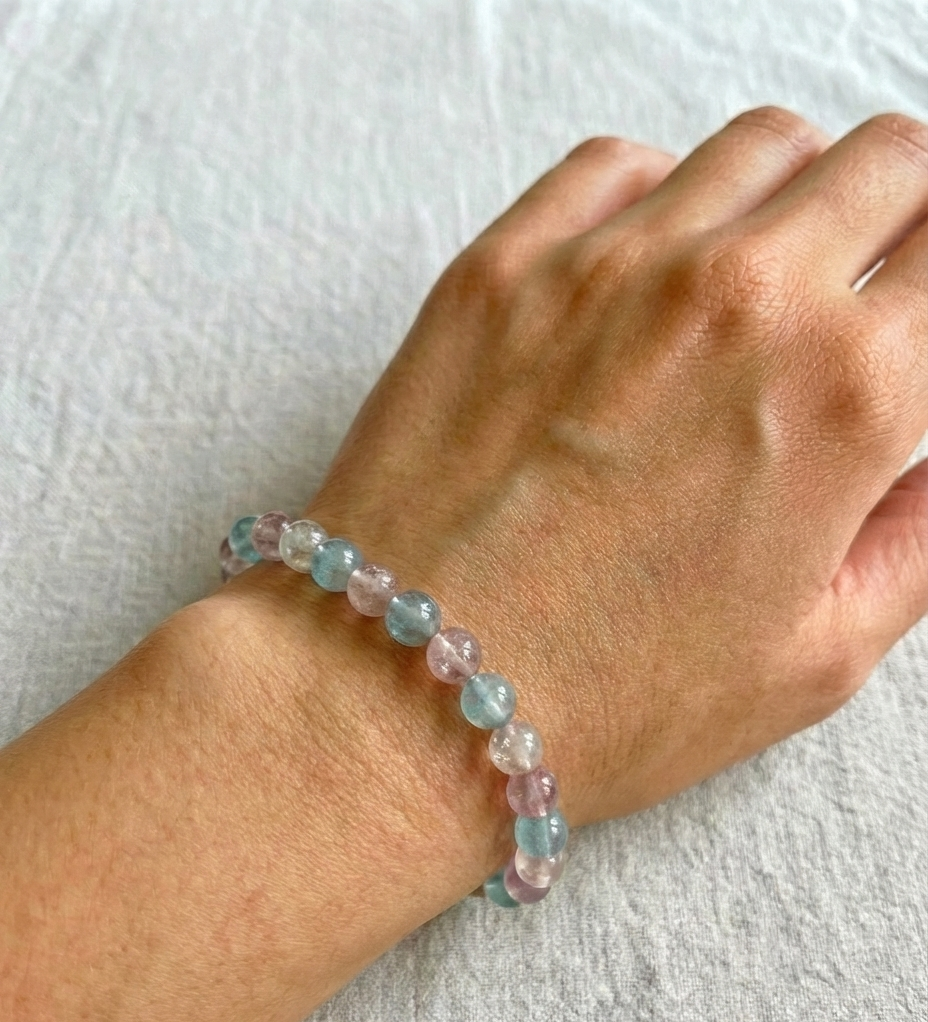Icy Blue Crackle Glass Beaded Bracelet - Image 2